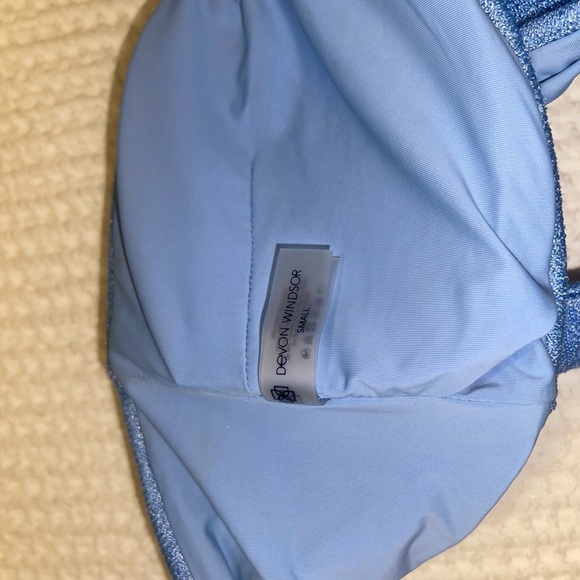 Devon Windsor Calypso Bandeau Top in Sky size Small - Picture 5 of 5
